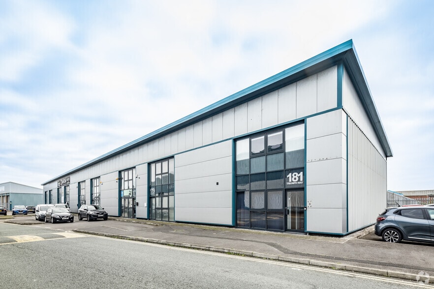 181 Triumph Way, Liverpool en alquiler - Foto del edificio - Imagen 3 de 5