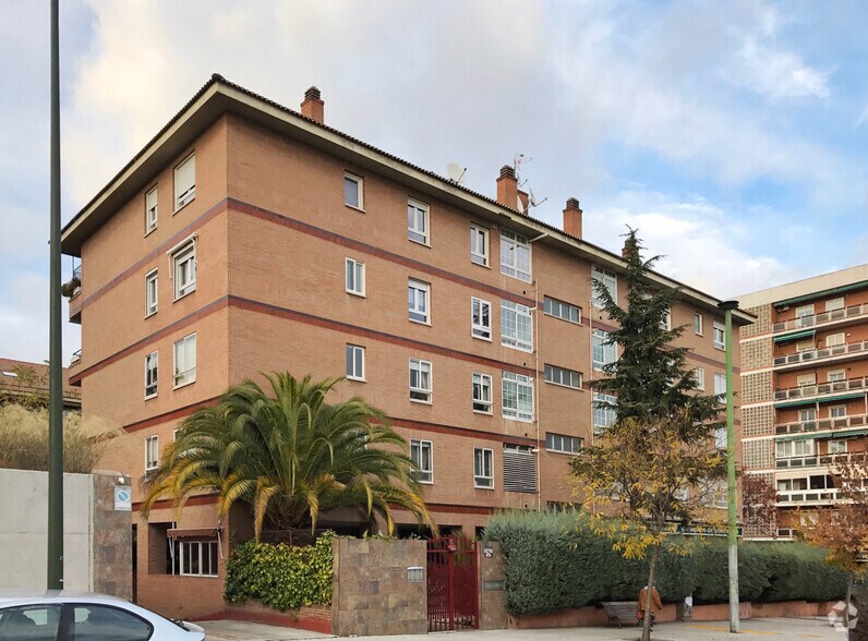 Calle de Añastro, 5, Madrid, Madrid en venta - Foto principal - Imagen 1 de 1