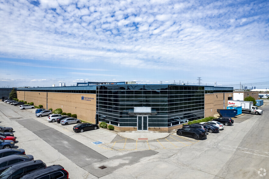 1 Royal Gate Blvd, Vaughan, ON en alquiler - Foto del edificio - Imagen 2 de 4