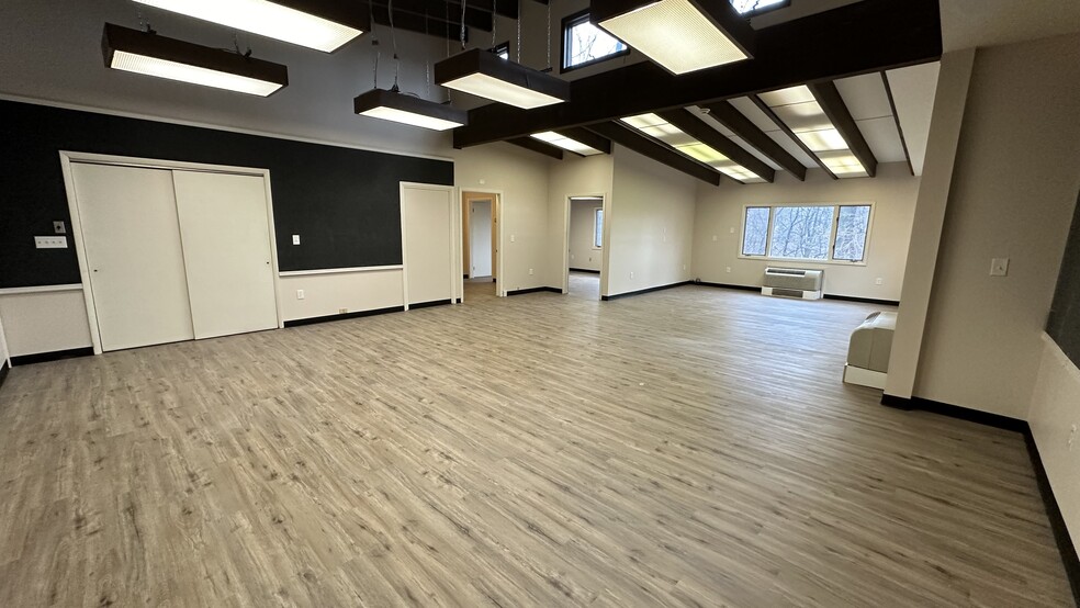 3005 Brodhead Rd, Bethlehem, PA en alquiler - Foto del interior - Imagen 3 de 55