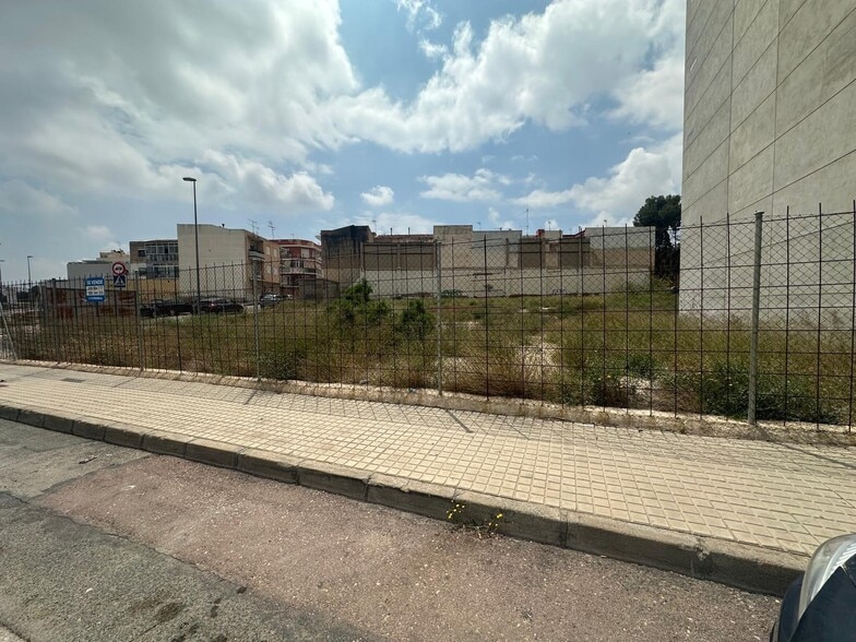 Terreno en Novelda, Alicante en venta - Foto del edificio - Imagen 3 de 5