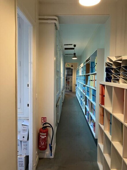 4 Rue De Marignan, Paris en alquiler - Foto del interior - Imagen 3 de 4