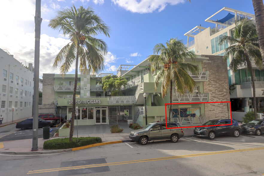 1446 Ocean Drive #1 & 2, Miami Beach, FL en venta - Foto principal - Imagen 1 de 22