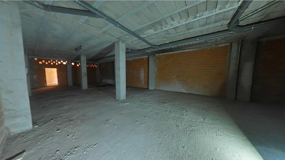 Local en València en venta - Foto del interior - Imagen 3 de 14