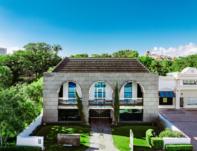 Más detalles de 720 E Palmetto Park Rd, Boca Raton, FL - Oficina en alquiler
