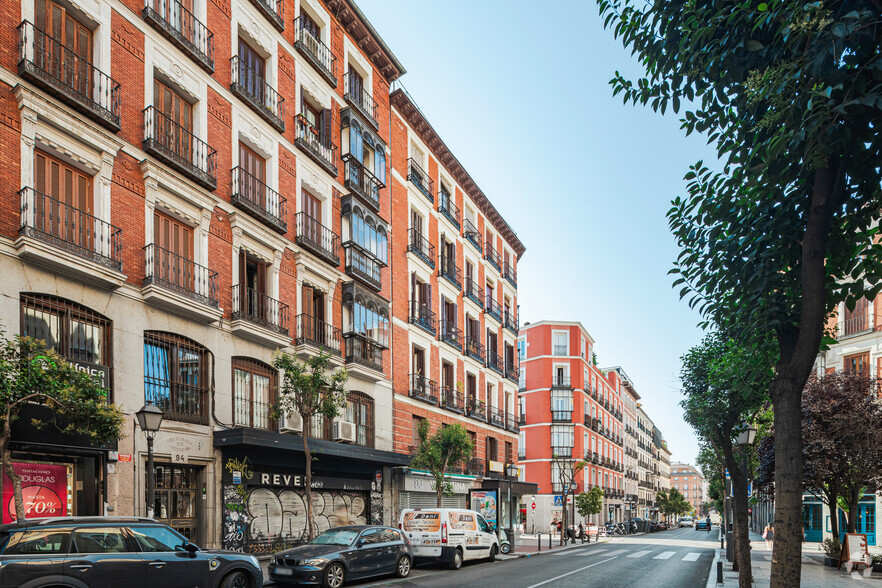 Oficinas en Madrid, Madrid en alquiler - Foto del edificio - Imagen 2 de 2