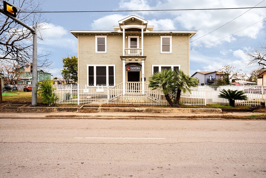 812 S Hackberry St, San Antonio, TX en alquiler - Foto del edificio - Imagen 1 de 5