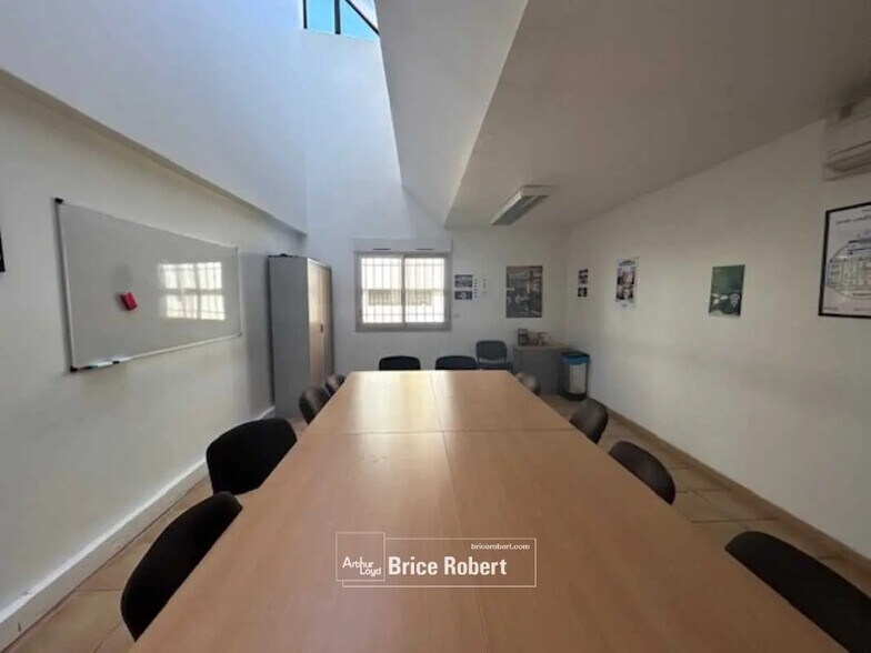 Flex en Chassieu en venta - Foto del interior - Imagen 2 de 9