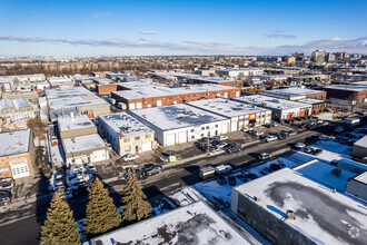 8295-8305 Creusot Rue, Montréal, QC - VISTA AÉREA  vista de mapa