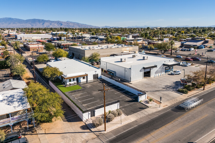 1140 N Rosemont Blvd, Tucson, AZ en venta - Foto del edificio - Imagen 2 de 80