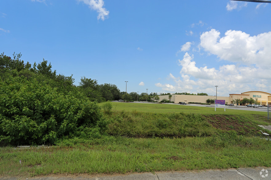 7201 State Road 54, New Port Richey, FL en alquiler - Foto del edificio - Imagen 1 de 8