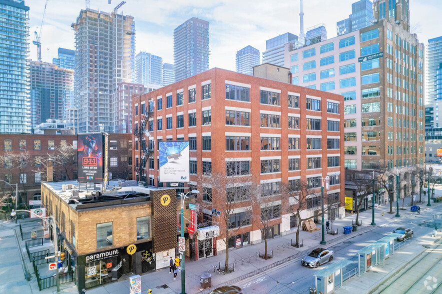 129 Spadina Ave, Toronto, ON en alquiler - Foto del edificio - Imagen 3 de 6