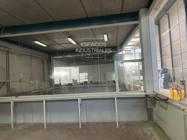 Nave en Humanes de Madrid, Madrid en venta - Foto del edificio - Imagen 3 de 14