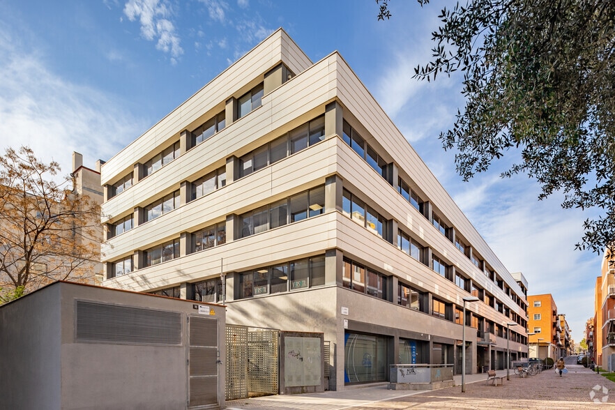 Carrer Borrell, 30, Sant Cugat del Vallès, Barcelona en alquiler - Foto del edificio - Imagen 3 de 4