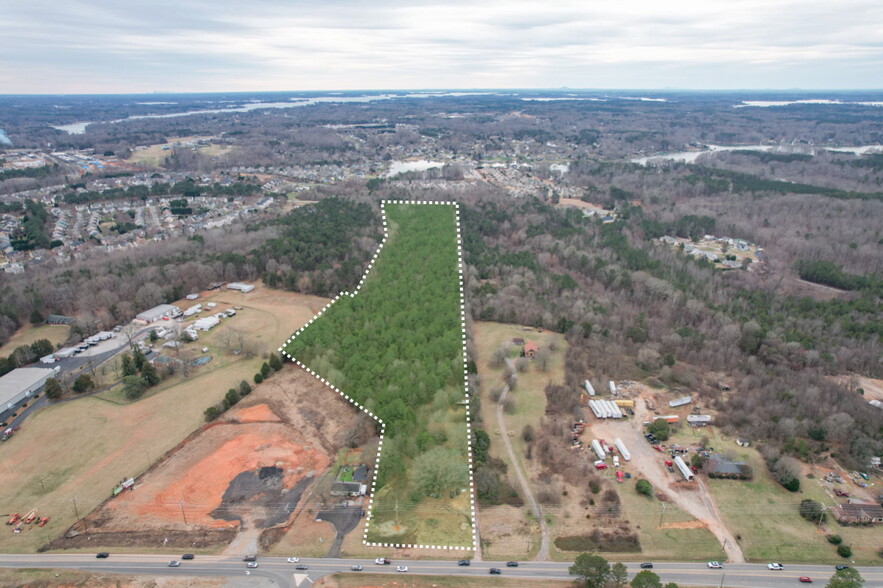 825 River Hwy, Mooresville, NC en venta - Foto del edificio - Imagen 2 de 5