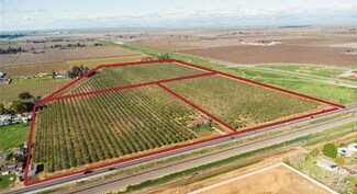Más detalles de 3370 CA-140, Merced, CA - Terreno en venta
