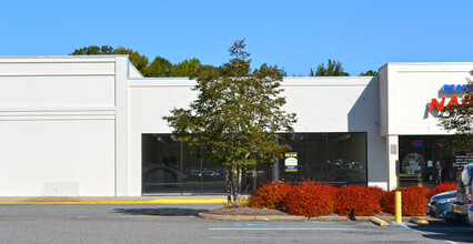 2292 York River Crossing, Gloucester, VA en alquiler Foto del edificio- Imagen 1 de 2