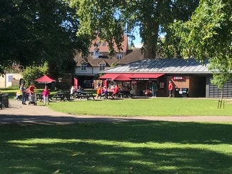 Más detalles de Higginson Park, Pound Ln, Marlow - Local en alquiler