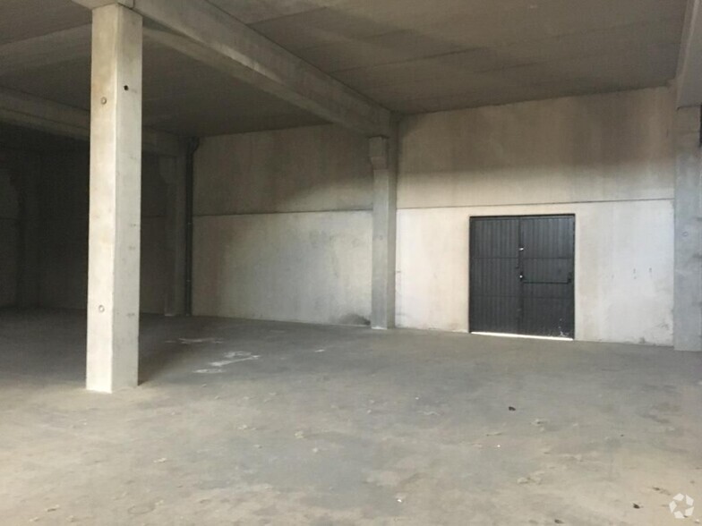 Naves en Torrejón De Ardoz, MAD en venta - Foto principal - Imagen 1 de 3