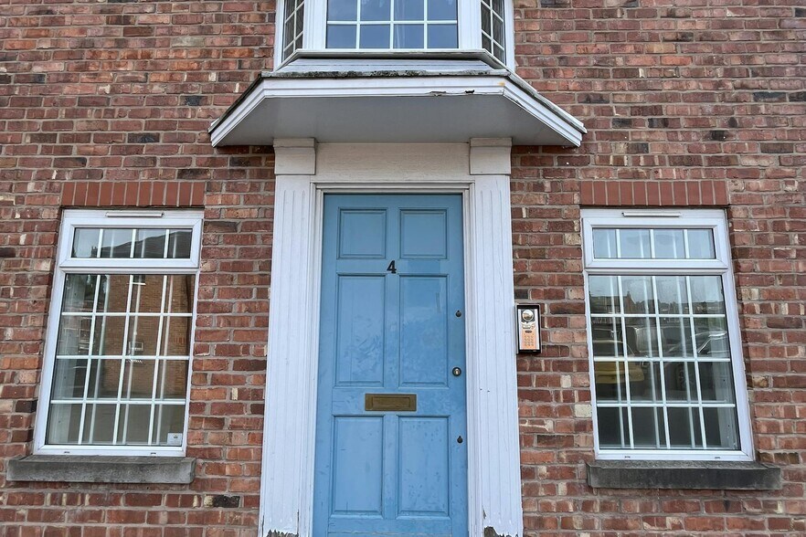 Maple Court, Macclesfield en alquiler - Foto del edificio - Imagen 2 de 4