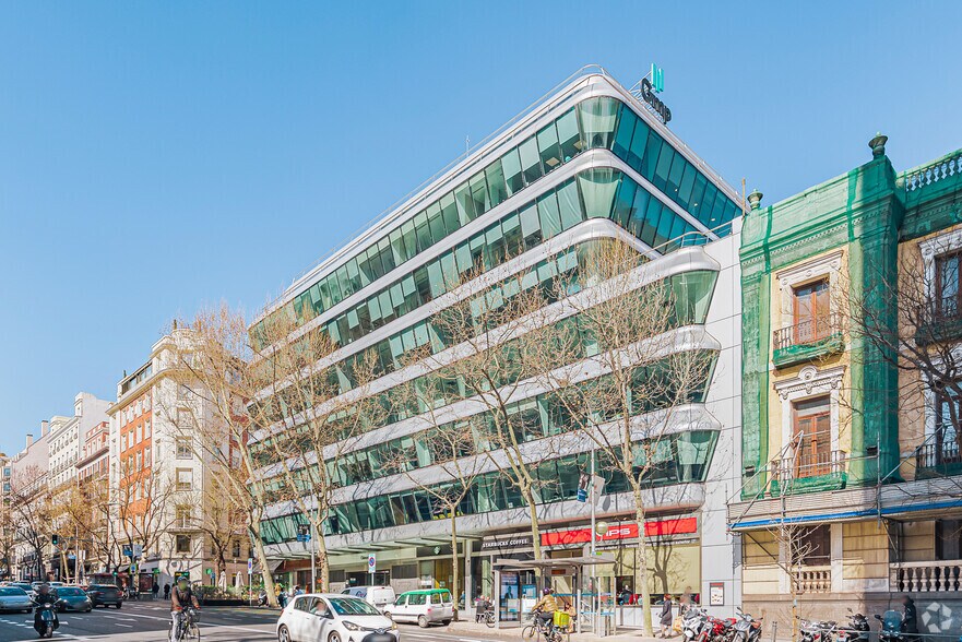 Calle de Génova, 27, Madrid, Madrid en alquiler - Foto del edificio - Imagen 3 de 8