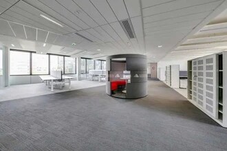 18-20 Rue Des Deux Gares, Rueil-Malmaison en alquiler Foto del interior- Imagen 2 de 12