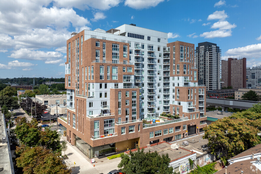 299 Campbell Ave, Toronto, ON en alquiler - Foto del edificio - Imagen 1 de 40