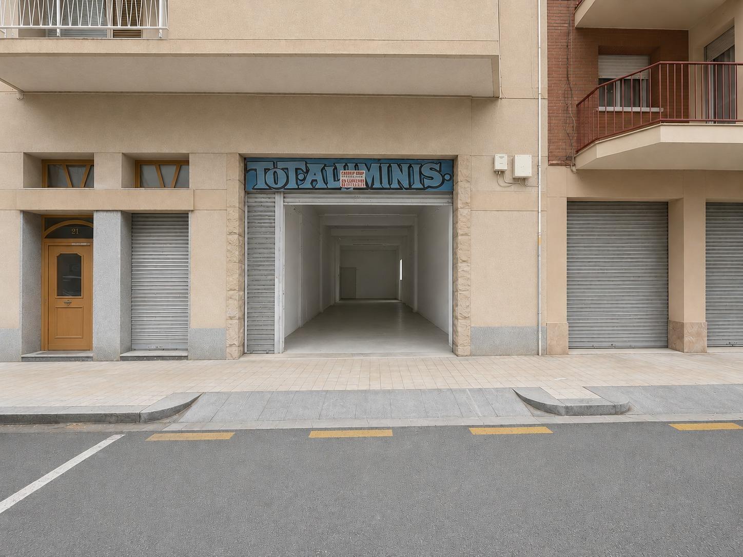 Edificio residencial en Reus, Tarragona en venta Foto del edificio- Imagen 1 de 5