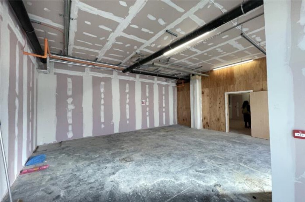 73 Victoria Av, Southend-On-Sea, ESS SS2 6FP - Unidad 9 - - Foto del interior - Image 2 of 2