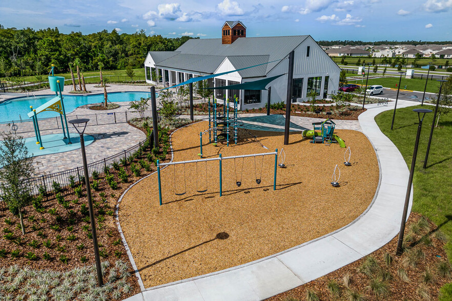 7167 Oak Glen Trail, Saint Cloud, FL en venta - Foto del edificio - Imagen 2 de 16