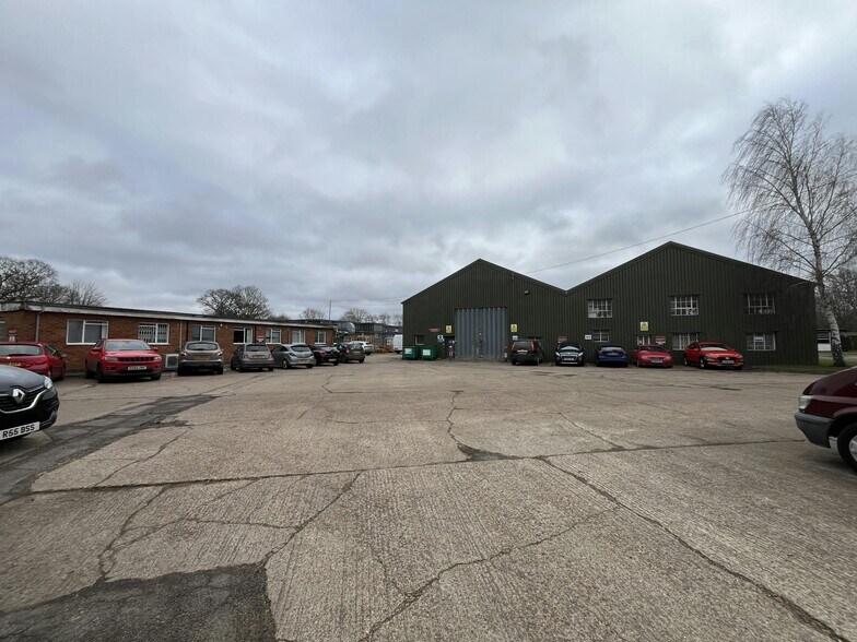 Westcott Ventue Park, Westcott en alquiler - Foto del edificio - Imagen 3 de 12