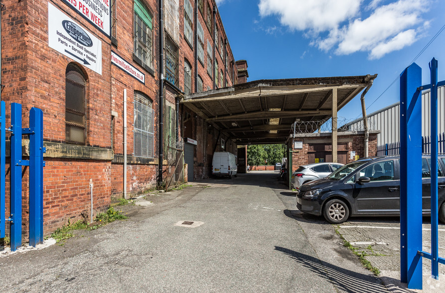 Park Rd, Dukinfield en venta - Foto del edificio - Imagen 2 de 7