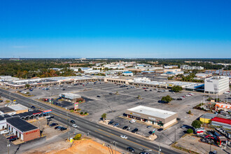 3300 N Pace Blvd, Pensacola, FL - VISTA AÉREA  vista de mapa - Image1