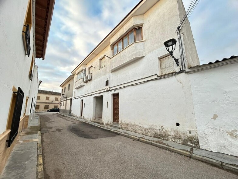 Edificio residencial en Tembleque, Toledo en venta - Foto del edificio - Imagen 2 de 28