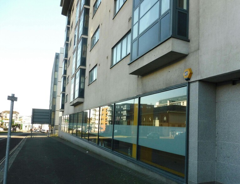62 Exeter St, Plymouth en alquiler - Foto del edificio - Imagen 3 de 5