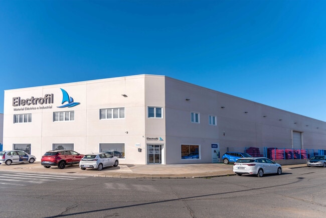 Más detalles de Avenida de la Industria, 177(P), Numancia de la Sagra - Nave en venta