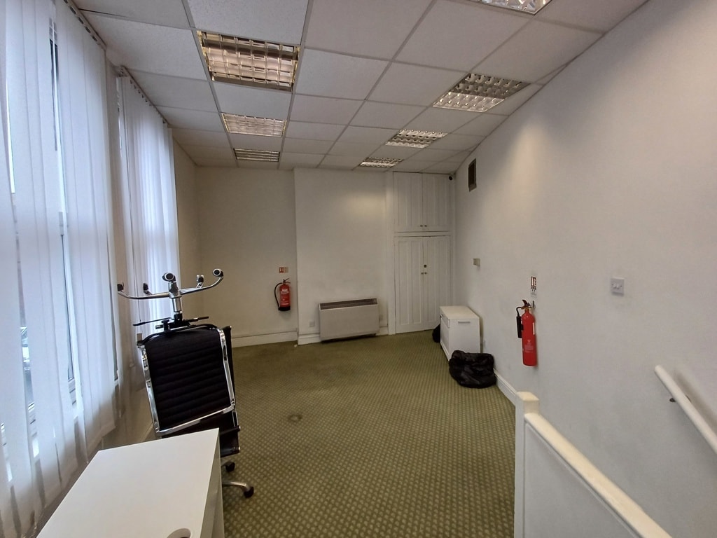 12 Southbury Rd, Enfield en alquiler Foto del interior- Imagen 1 de 3