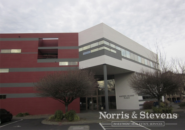 700 N Hayden Island Dr, Portland, OR en alquiler - Foto del edificio - Imagen 1 de 4