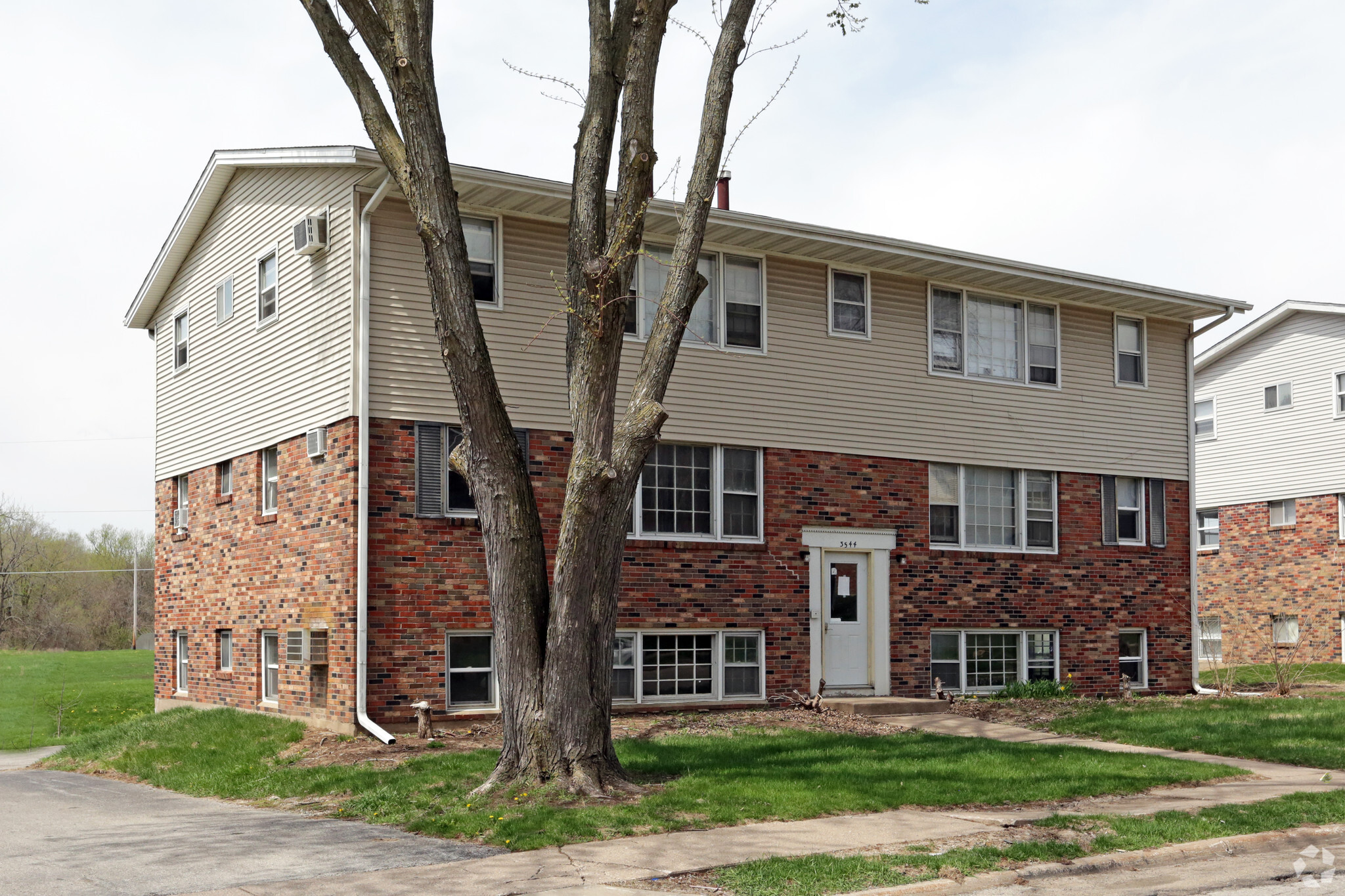 3544 Kimberly Downs Rd, Davenport, IA en venta Foto del edificio- Imagen 1 de 9