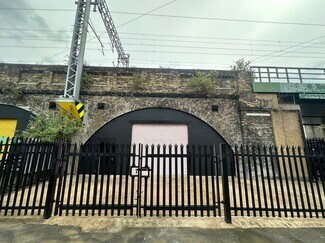 Más detalles de Winchelsea Rd, London - Local en alquiler