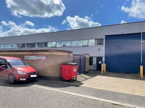 6-10 Stapledon Rd, Peterborough en alquiler Foto del edificio- Imagen 2 de 3