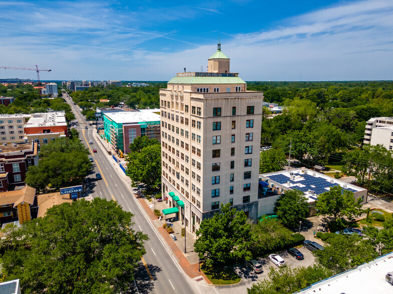 408 W University Ave, Gainesville, FL en alquiler - Vista aérea - Imagen 2 de 13