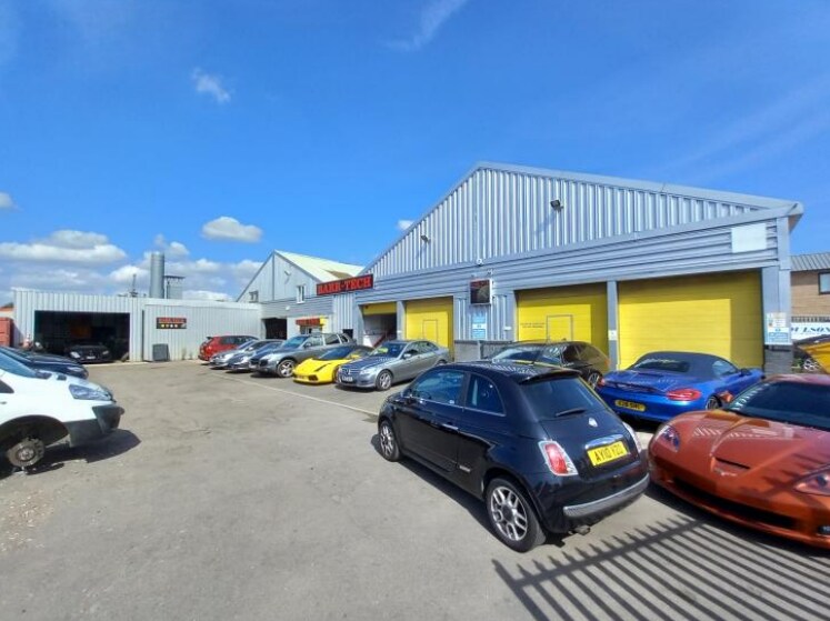 90-92 Cowley Rd, Cambridge en alquiler - Foto del edificio - Imagen 2 de 7