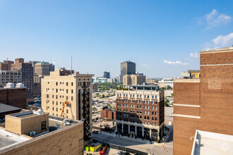 2233 Park Ave, Detroit, MI - VISTA AÉREA  vista de mapa