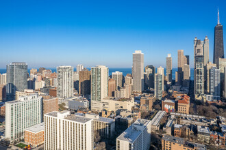 1030 N Clark St, Chicago, IL - VISTA AÉREA  vista de mapa