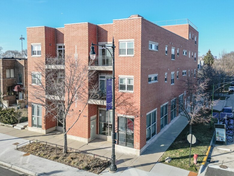 4504 W Irving Park Rd, Chicago, IL en venta - Foto del edificio - Imagen 3 de 9