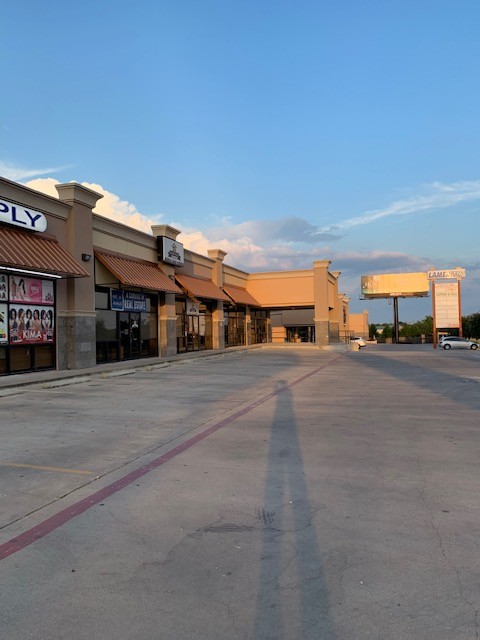 311 E Stan Schlueter Loop, Killeen, TX en alquiler - Foto del edificio - Imagen 3 de 11