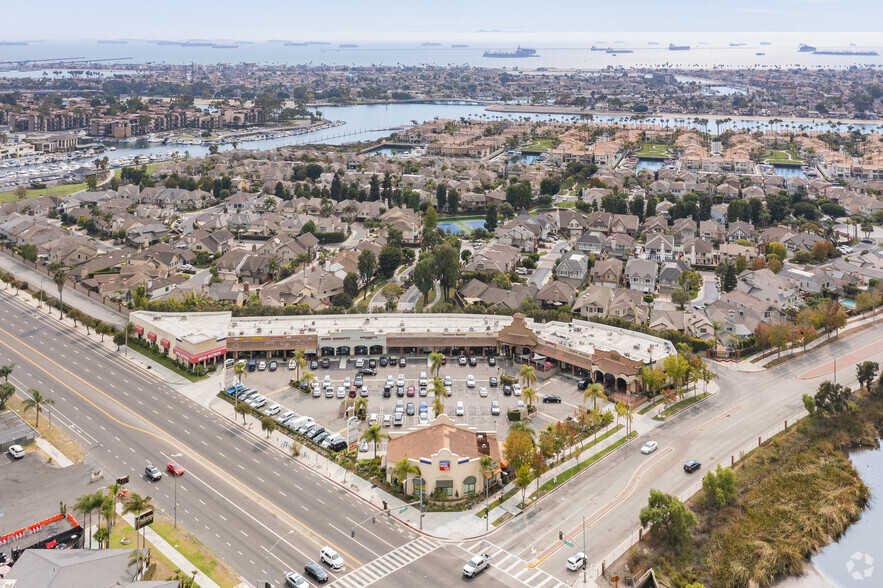 6200-6252 E Pacific Coast Hwy, Long Beach, CA en alquiler - Foto del edificio - Imagen 1 de 10