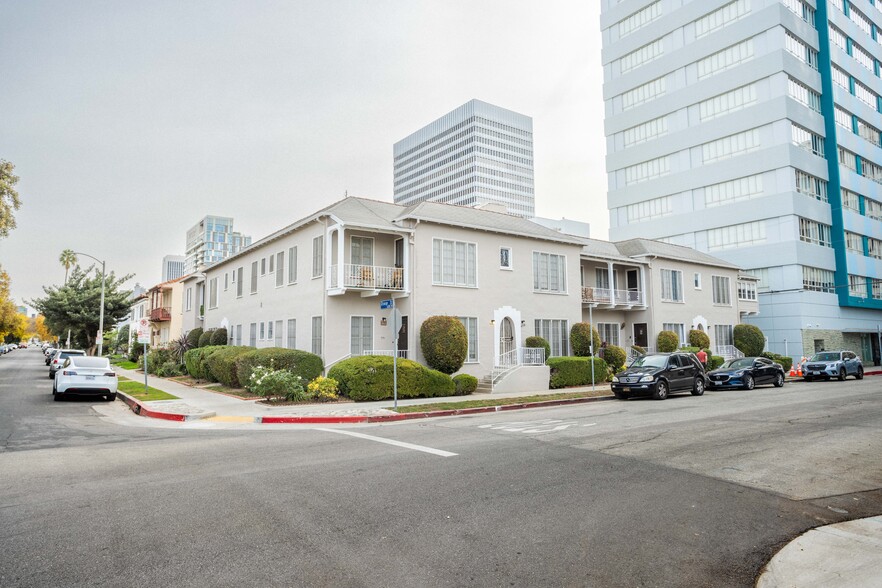 650 S La Jolla Ave, Los Angeles, CA en venta - Foto del edificio - Imagen 1 de 17