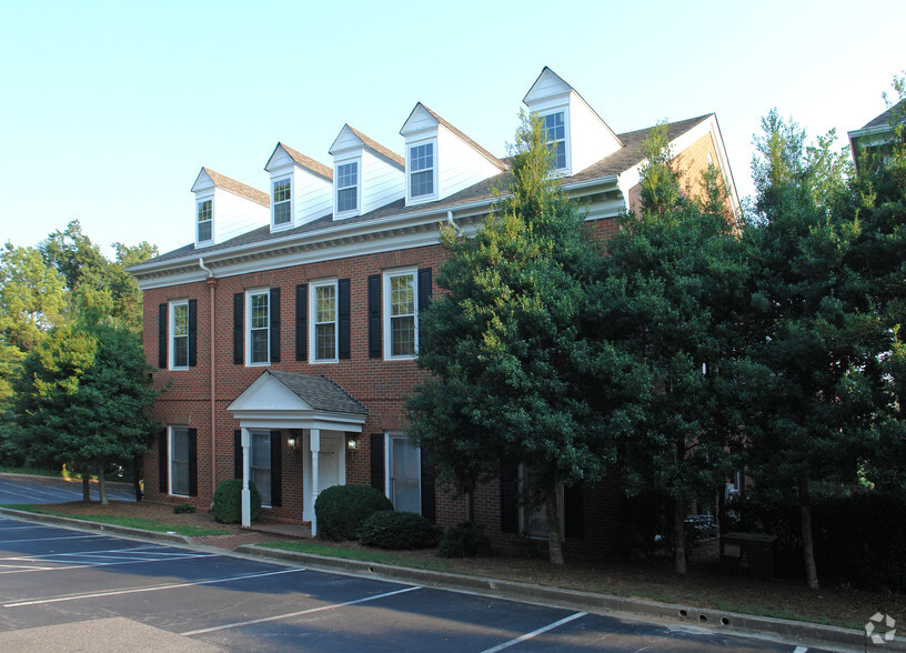 5064 Roswell Rd NE, Atlanta, GA en venta - Foto principal - Imagen 1 de 23